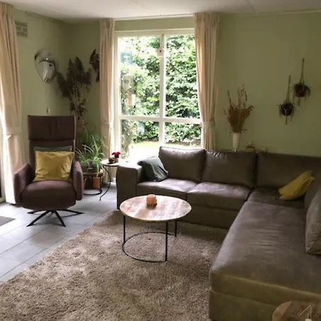 De Zingende Wilg, Heerlijk Met Hottub * Ewijk