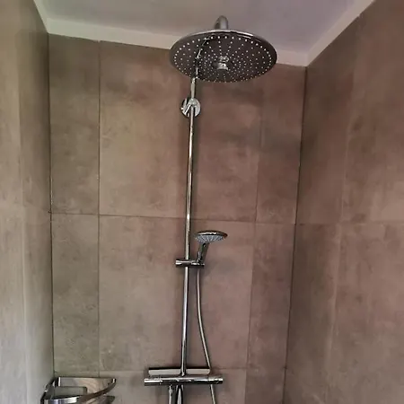 De Zingende Wilg, Heerlijk Met Hottub * Ewijk