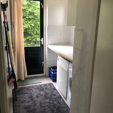 Holiday home De Zingende Wilg, Heerlijk Met Hottub