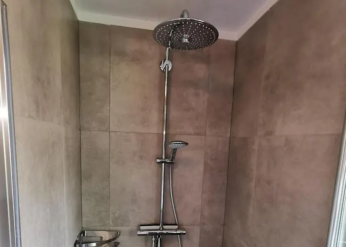 De Zingende Wilg, Heerlijk Met Hottub * Ewijk