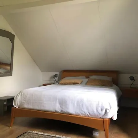 Hébergement de vacances De Zingende Wilg, Heerlijk Met Hottub Ewijk