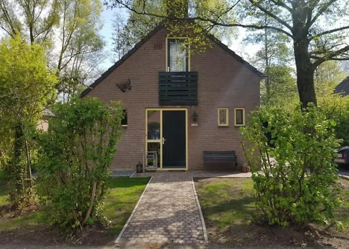 De Zingende Wilg, Heerlijk Met Hottub